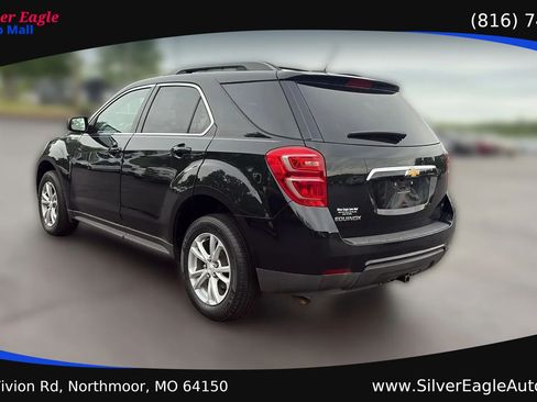 Used 2017 Chevrolet Equinox LT w/ Convenience Package FWD image 3