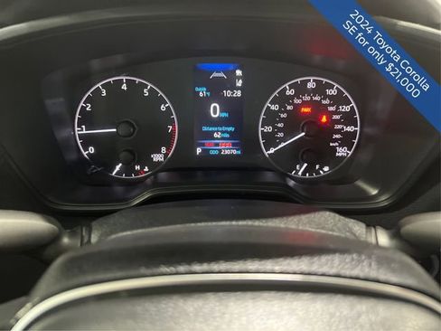 Used 2024 Toyota Corolla SE image 13