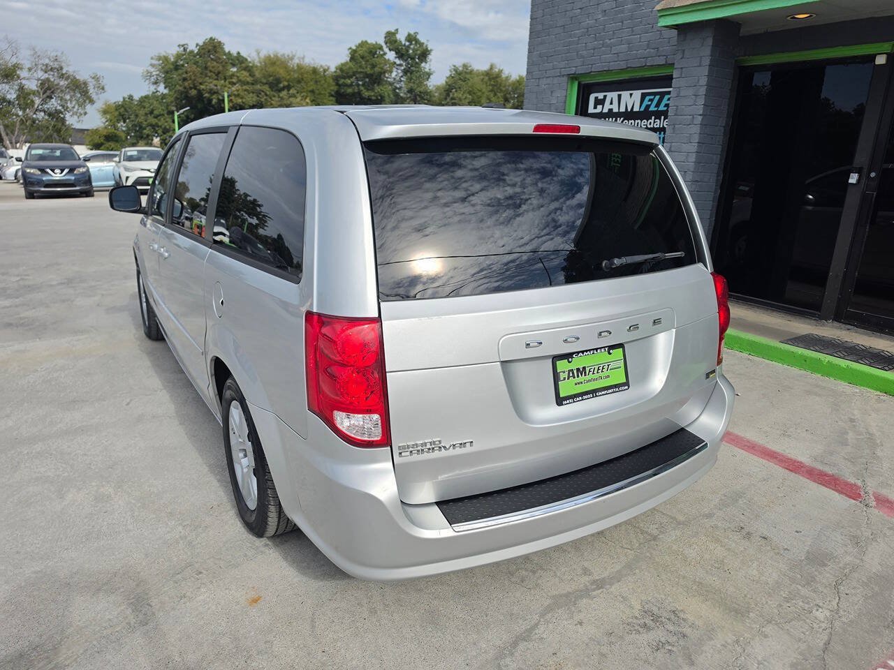 Used 2012 Dodge Grand Caravan SE FWD image 10
