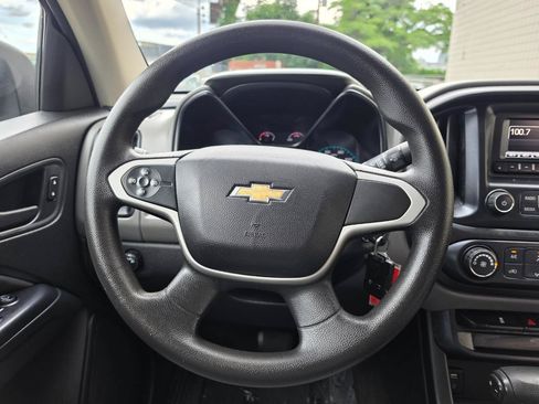 Used 2015 Chevrolet Colorado W/T w/ WT Convenience Package RWD image 19