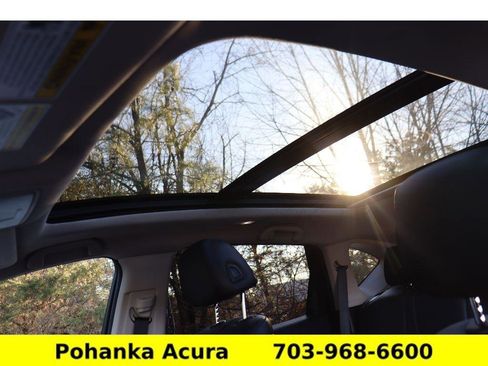 Used 2024 Acura RDX SH-AWD image 21