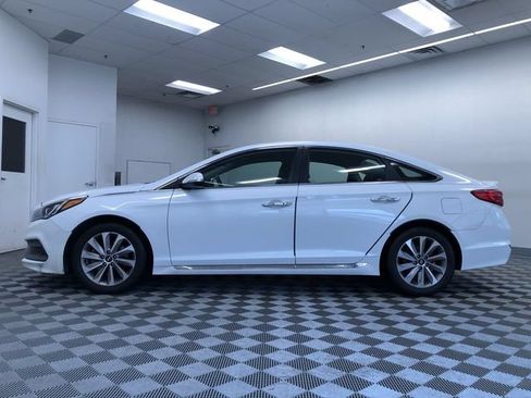Used 2015 Hyundai Sonata Sport w/ Option Group 03 FWD image 12