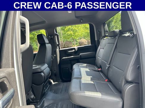Used 2025 Chevrolet Silverado 2500 W/T AWD/4WD image 16