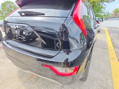 Used 2023 Kia Niro Wind FWD image 19