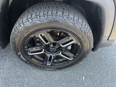 Used 2020 Jeep Compass Latitude w/ Cold Weather Group image 27