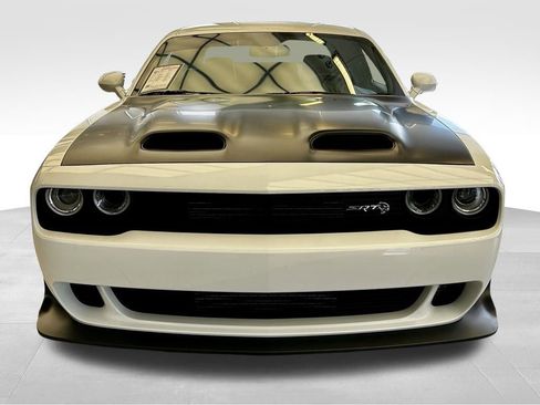 Used 2022 Dodge Challenger SRT Hellcat Redeye image 2