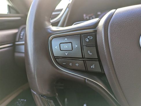 Used 2020 Lexus ES 300h w/ Premium Package image 24