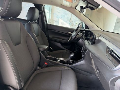 Used 2025 Buick Encore GX Preferred image 34