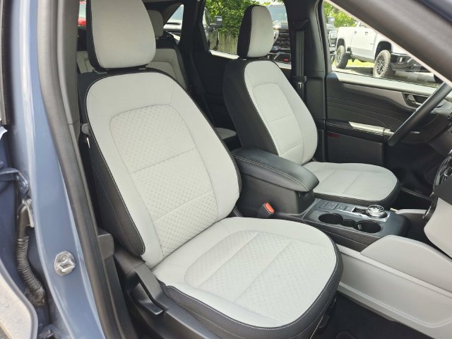 Used 2023 Ford Escape Active FWD image 12