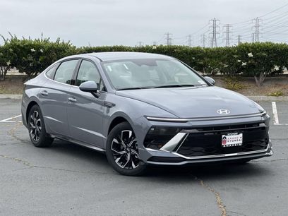 New 2025 Hyundai Sonata SEL