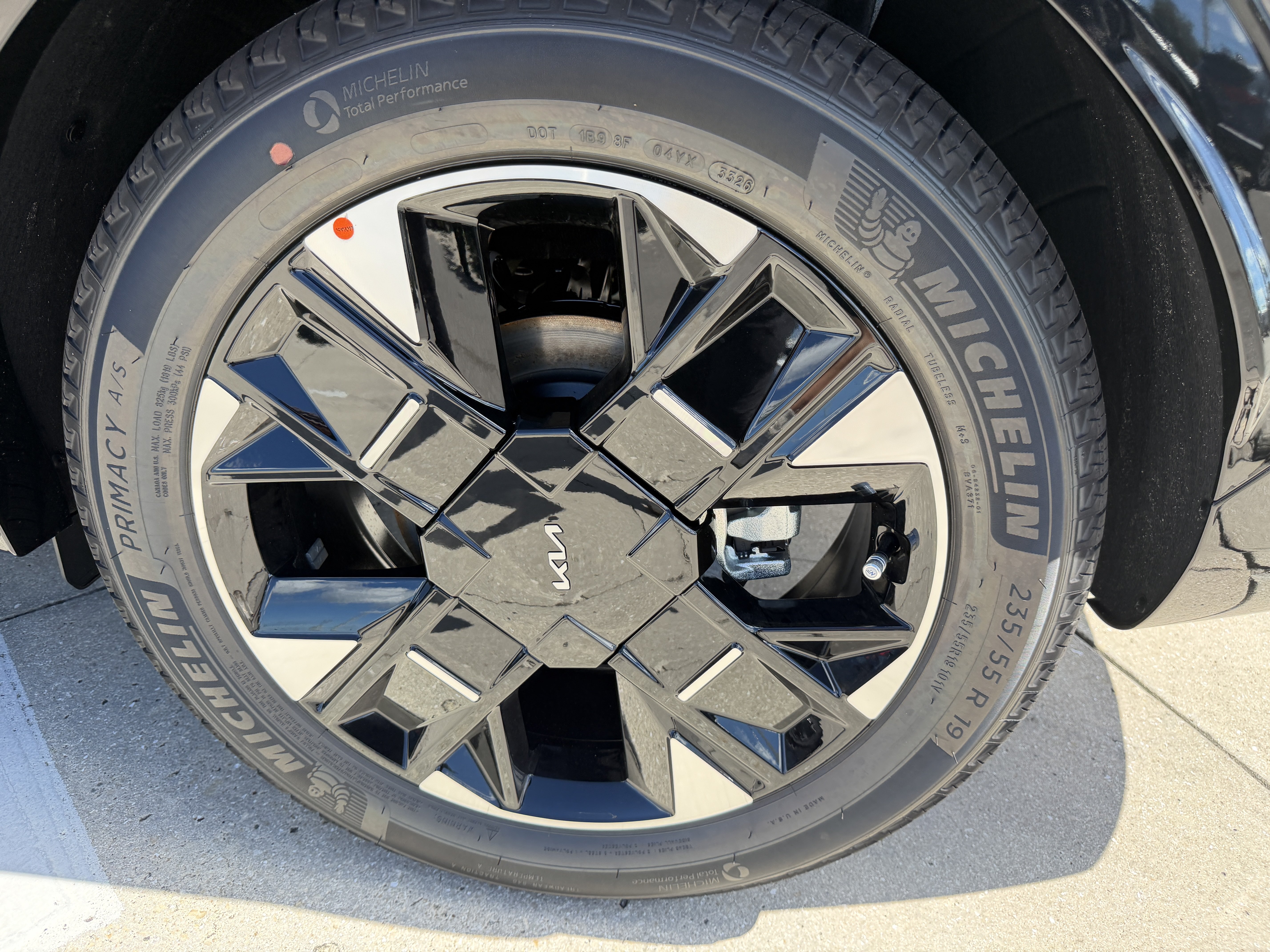 New 2027 Kia Sportage SX FWD image 32