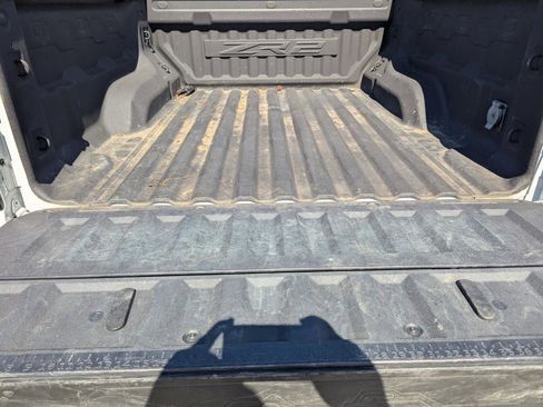 Used 2023 Chevrolet Colorado ZR2 w/ ZR2 Convenience Package III image 31