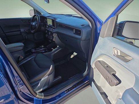 Used 2024 Ford Maverick Lariat w/ Black Appearance Package image 13