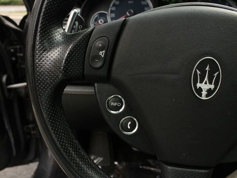 Used 2008 Maserati Quattroporte Executive GT RWD image 26