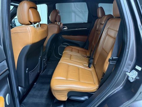 Used 2015 Jeep Grand Cherokee SRT AWD/4WD image 28