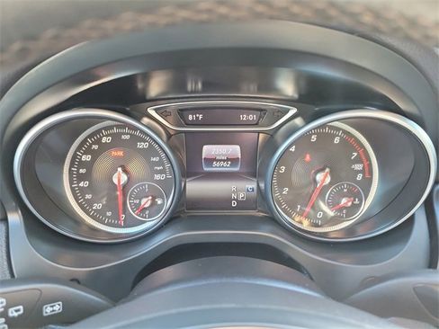 Used 2019 Mercedes-Benz GLA 250 4MATIC image 25