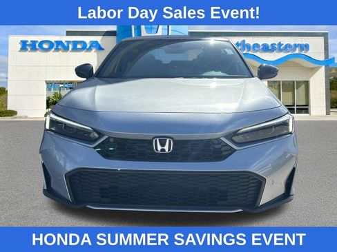 Used 2025 Honda Civic Sport image 2