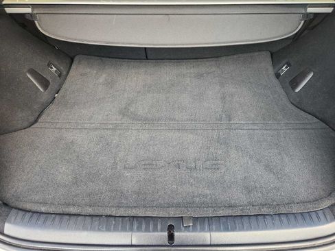 Used 2014 Lexus CT 200h w/ Seat Comfort Package FWD image 31