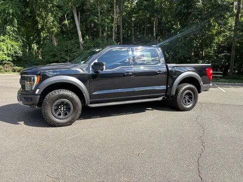 Certified 2023 Ford F150 Raptor w/ Raptor Carbon Fiber Package AWD/4WD image 3
