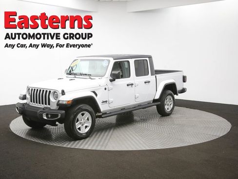 Used 2023 Jeep Gladiator Sport image 56