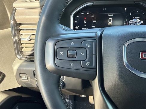 Used 2024 GMC Sierra 2500 AT4 w/ Technology Package image 25