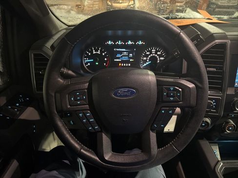 Used 2018 Ford F150 XLT w/ Equipment Group 302A Luxury image 9