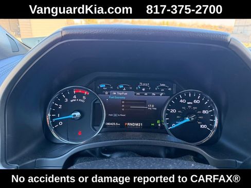 Used 2017 Ford F250 Platinum w/ FX4 Off-Road Package image 19