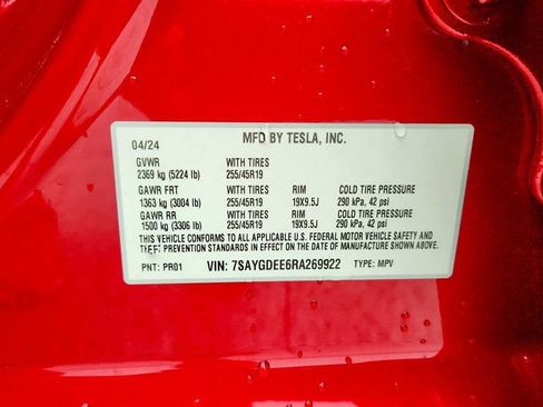 Used 2024 Tesla Model Y Long Range AWD/4WD image 23