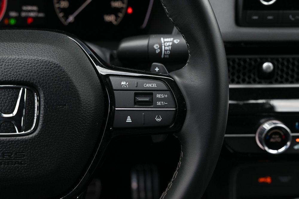 Used 2024 Honda Civic Sport image 9