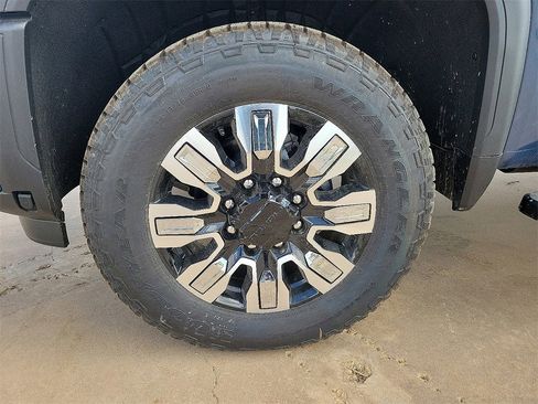 New 2026 GMC Sierra 2500 Denali w/ Denali Reserve Package image 10