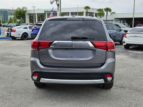 Used 2018 Mitsubishi Outlander SE FWD image 7