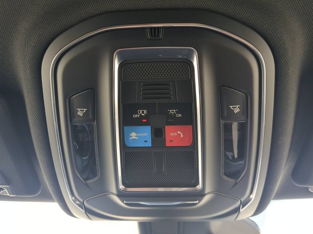 New 2026 Jeep Grand Cherokee Laredo RWD image 23