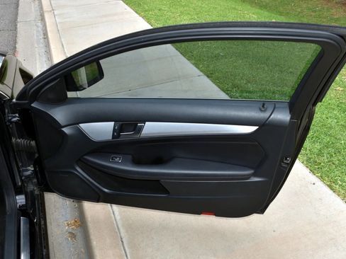 Used 2012 Mercedes-Benz C 250 Coupe image 14