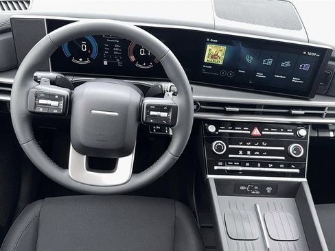 New 2026 Hyundai Santa Fe SE image 17