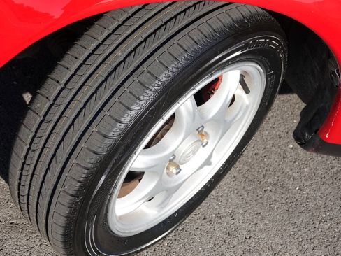 Used 1996 MAZDA MX-5 Miata M-Edition RWD image 39