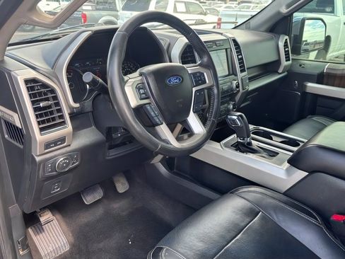 Used 2017 Ford F150 Lariat w/ Equipment Group 501A Mid AWD/4WD image 18
