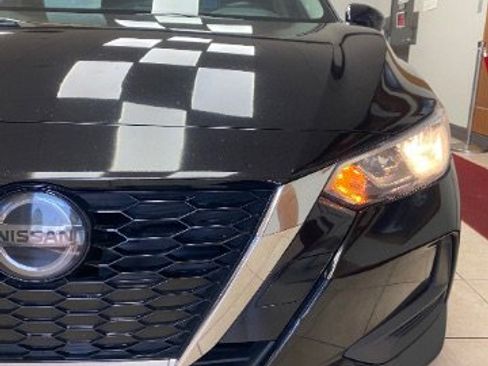 Used 2021 Nissan Sentra SV image 10