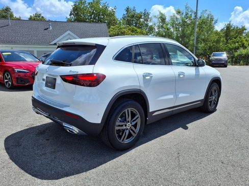 Used 2026 Mercedes-Benz GLA 250 4MATIC image 3
