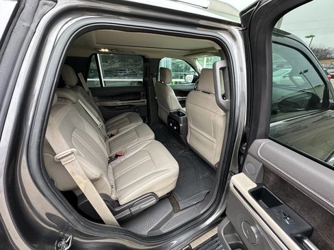 Used 2018 Ford Expedition Limited w/ Equipment Group 302A image 12