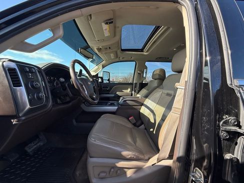 Used 2015 Chevrolet Silverado 2500 LTZ w/ Duramax Plus Package image 21