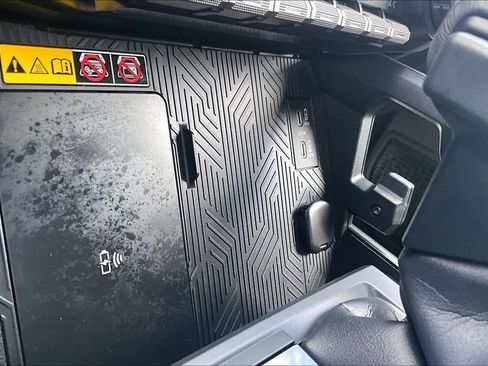 Certified 2024 Toyota Tacoma TRD Off-Road w/ TRD Off Road Premium Package AWD/4WD image 19