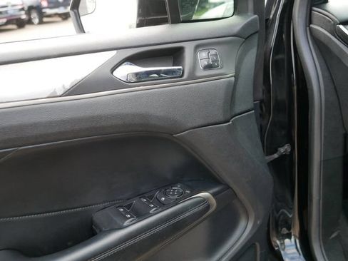 Used 2018 Lincoln MKC Premiere FWD image 16
