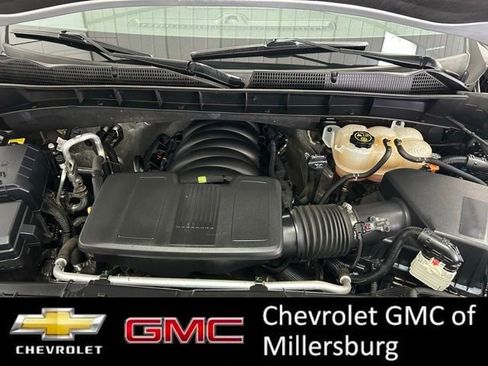 Used 2022 GMC Sierra 1500 Elevation w/ LPO, Elevation Black Package image 9