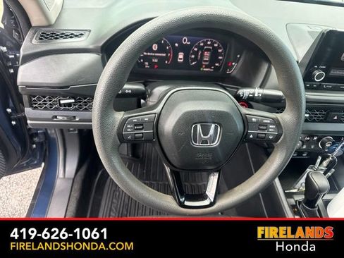 Used 2023 Honda Accord EX image 18