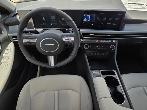 New 2026 Hyundai Sonata SEL FWD image 21
