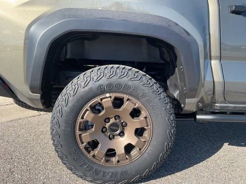 New 2026 Toyota Tacoma 4x4 Double Cab Hybrid image 11