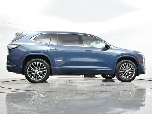 New 2026 Buick Enclave Avenir w/ Super Cruise Package image 24