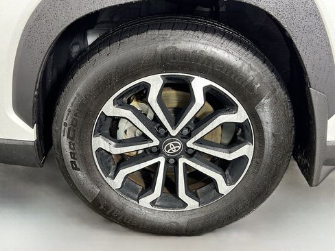 Certified 2025 Toyota Corolla Cross AWD Hybrid image 23