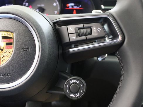 New 2026 Porsche Macan S image 29