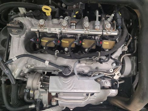 Used 2022 Chevrolet Malibu LT FWD image 30